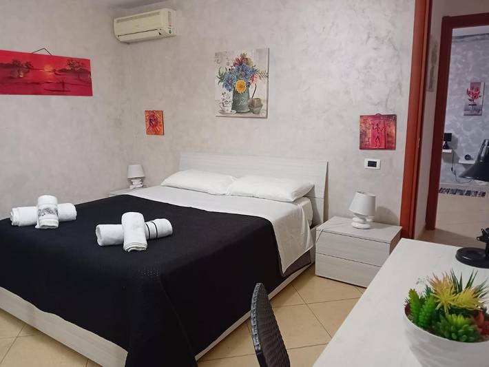 Gîte pour 2 personnes, avec vue et terrasse, animaux acceptés dans Maddaloni - 4