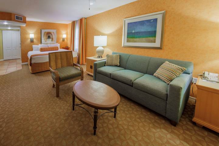 Vacation rental for 4 people, with pool and sauna in Cape Canaveral