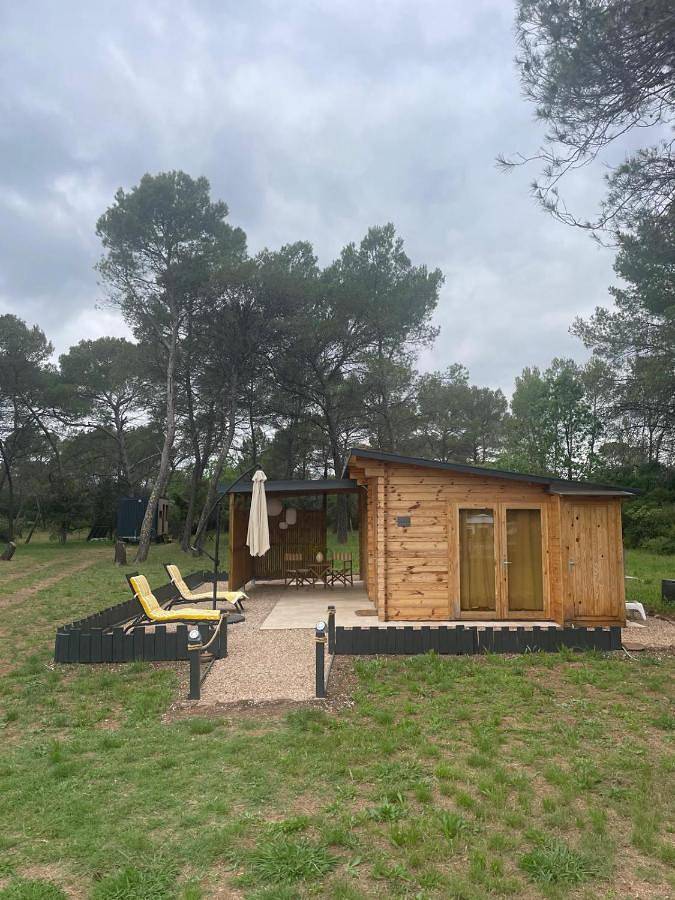Chalet pour 2 personnes, avec Terrasse ainsi que Piscine et Vue