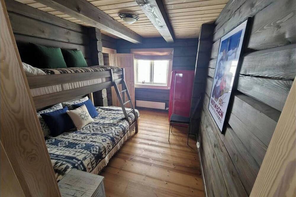 Schöne klassische Kabine mit Sauna und Whirlpool in Trysil