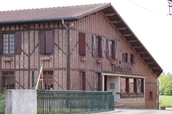 Location de vacances pour 2 personnes, avec jardin et vue à Éclaron-Braucourt-Sainte-Livière - 4