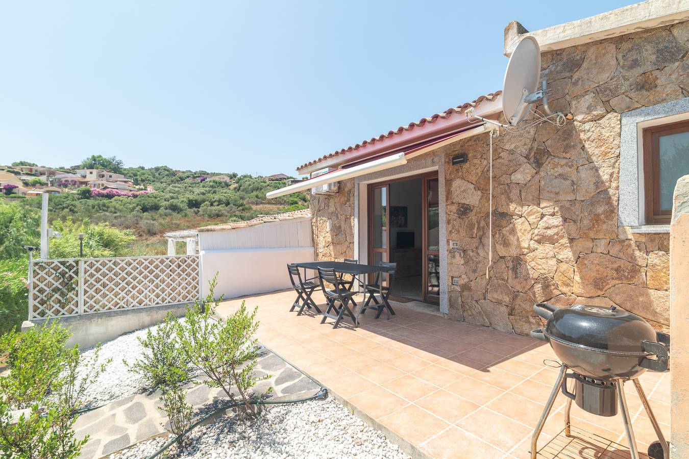 Casa vacanze 'San Paolo_2' con terrazza privata, Wi-Fi e aria condizionata in Porto San Paolo, Loiri Porto San Paolo