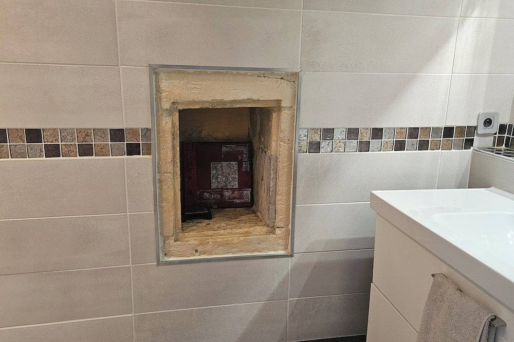 Ganze Wohnung, Separate master suite, 18th century residence in Caen, Caen und Umgebung