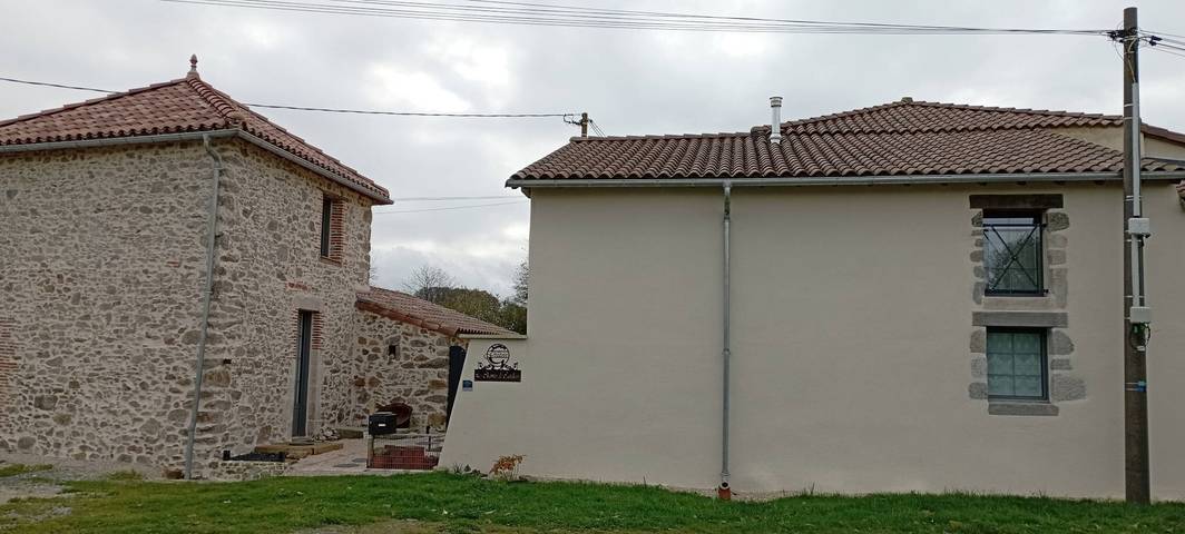Casa de vacaciones 'La Petite Maison 15kms Puy Du Fou' con terraza privada y Wi-Fi in Pouzauges, Fontenay-le-Comte