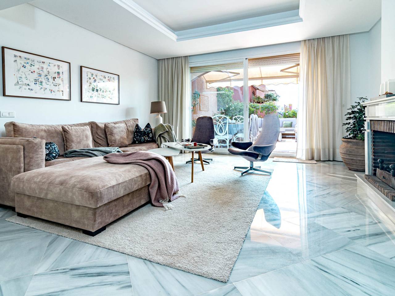 Appartement à Marbella avec piscine, terrasse et salle de sport pour 6 personnes in Marbella West, Marbella