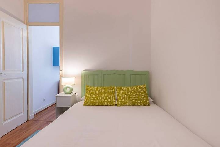 Apartamento entero, Arroios City Base | 2Br & Workspace by Lovelystay in Lisboa, Costa de Lisboa