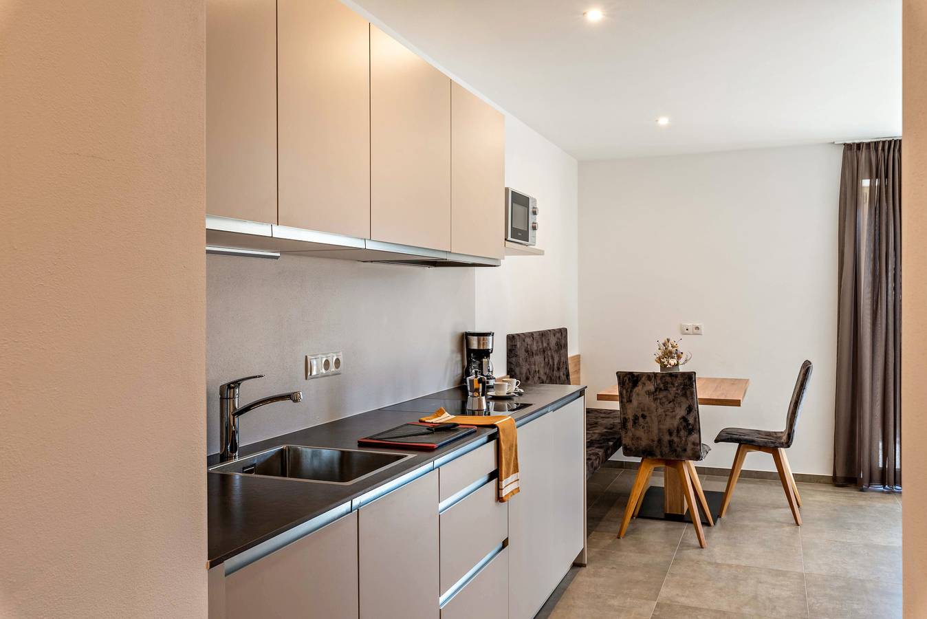 Ganze Wohnung, Ferienwohnung "Aster Moments Apt Moritz" mit Terrasse und Wlan in Jenesien, Sarntaler Alpen