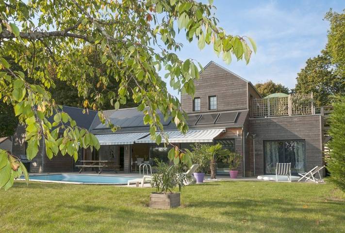 Chambre d’hôte pour 2 personnes, avec Jacuzzi et Terrasse ainsi que Jardin et Piscine dans Loiret