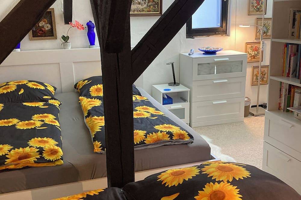 Ferienhaus mit Sauna, Wintergarten und Terrasse im schönen Taunus, ruhige Lage! in Glashütten, Hochtaunuskreis