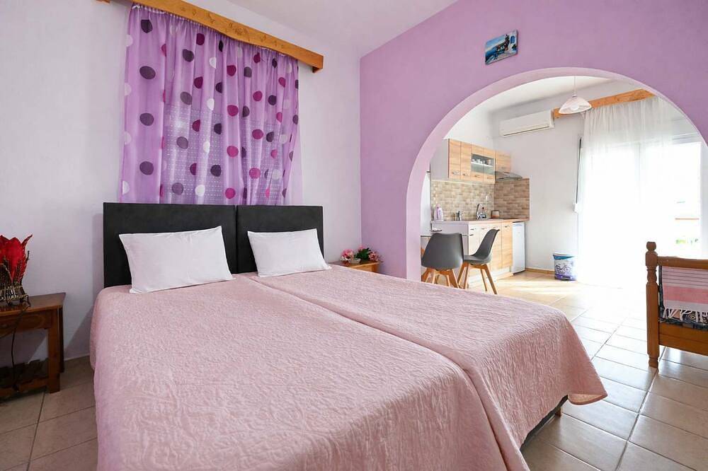 Hel leilighet, Dina's Flowers Alonissos - Ariadni Summer Getaway in Patitíri, Alonissos