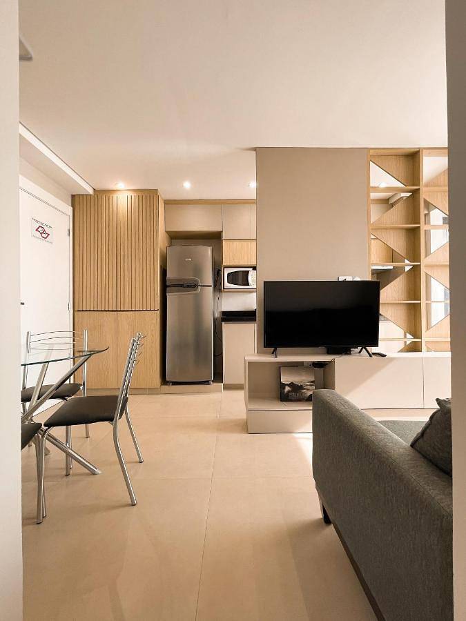 Casas e apartamentos de temporada para 2 pessoas, com balcão e piscina em Morumbi