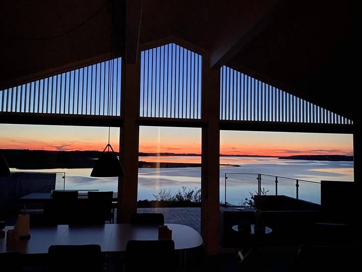 Ferieudlejning for 8 personer, med terrasse, børnevenlig i Hjarbæk