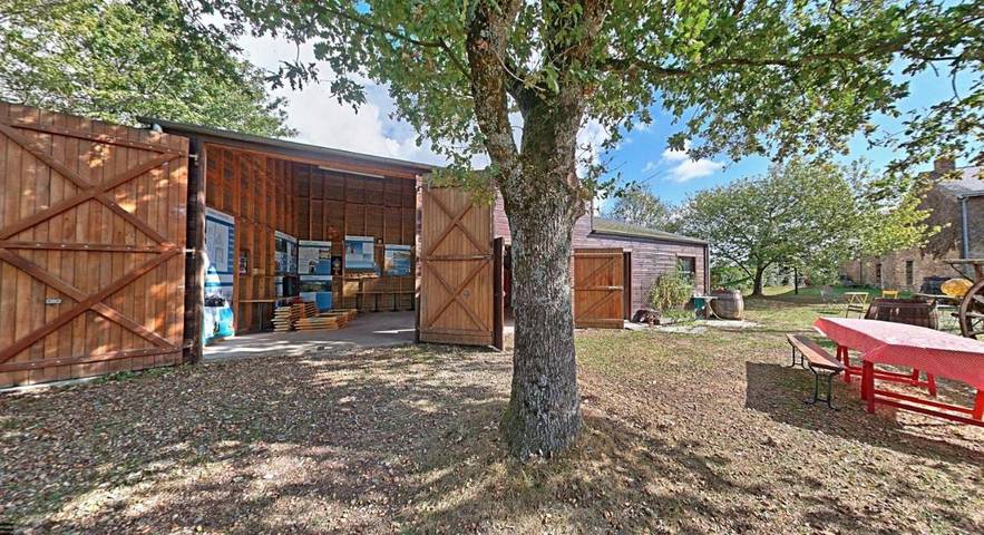 Gîte pour 5 personnes, avec jardin et vue ainsi que piscine et sauna à Joué-sur-Erdre - 4