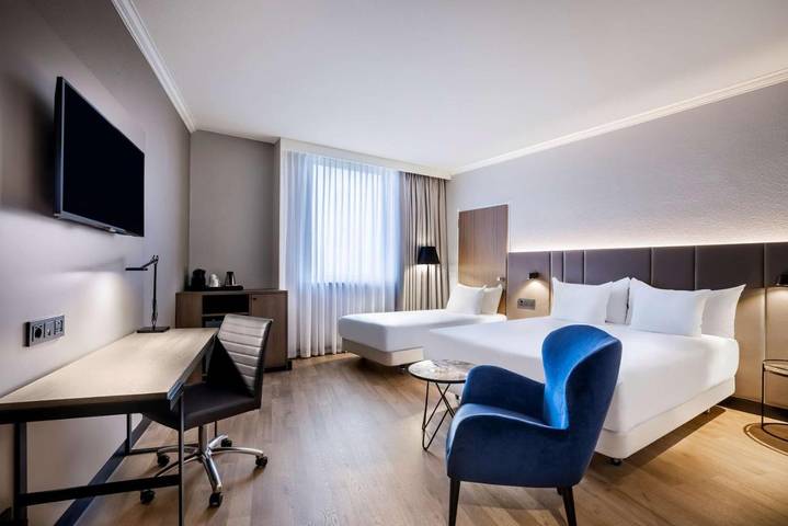Hôtel pour 2 personnes, avec Terrasse et Jardin dans Aéroport de Luxembourg
