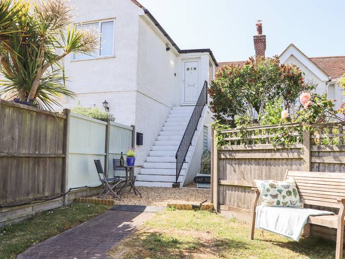 Apartment for 2 people, with Garden in Kent