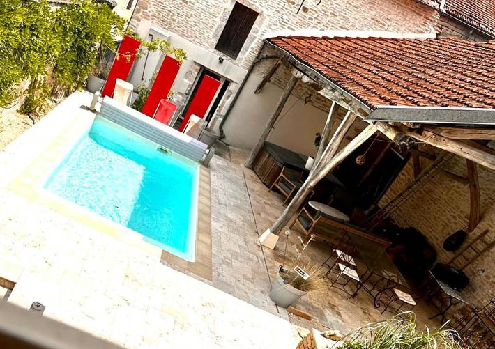 Chambre d’hôte pour 2 personnes, avec Balcon et Terrasse ainsi que Jardin et Piscine dans vallée de l'Ouche - 2