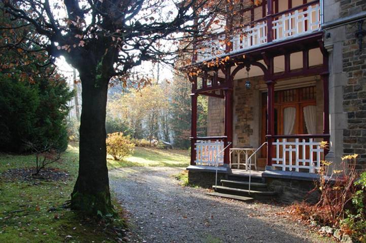 Villa pour 9 personnes, avec sauna ainsi que vue et jardin, animaux acceptés à Spa - 3