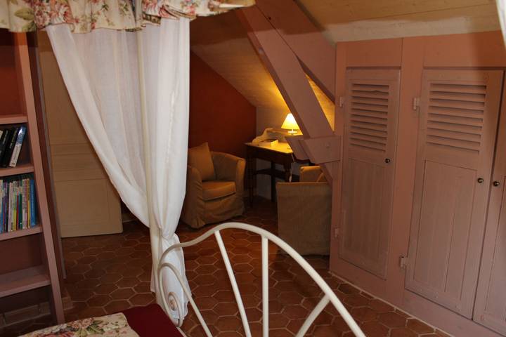 Gîte pour 4 personnes, avec piscine et terrasse en Savoie - 4