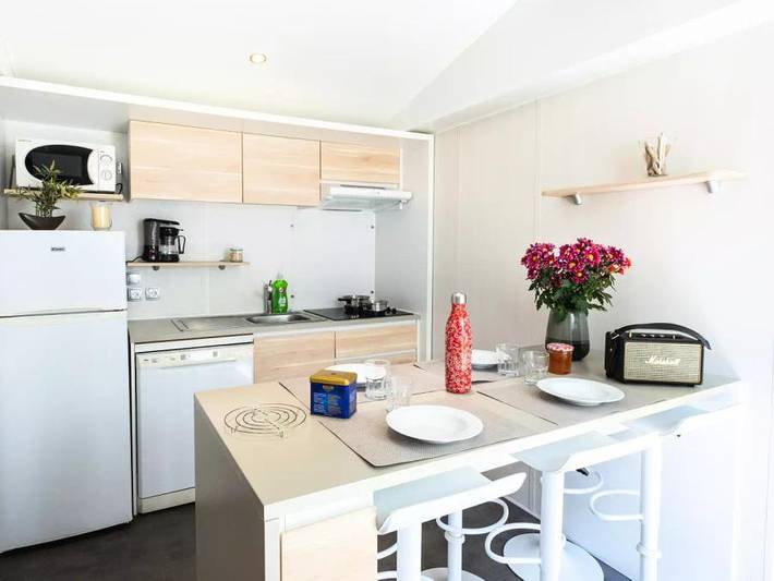 Camping pour 6 personnes, avec bassin pour enfant dans les Bouches-du-Rhône - 4