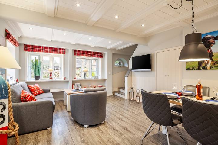 Ferienhaus für 2 Personen, mit Garten und Terrasse in Borgsum