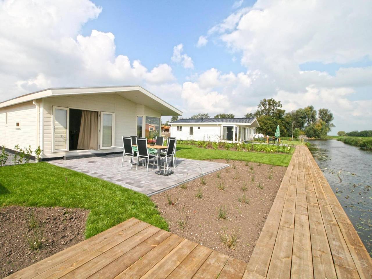 Gezellig Chalet Vlakbij Alkmaar in Graft-De Rijp, Nederlandse kust