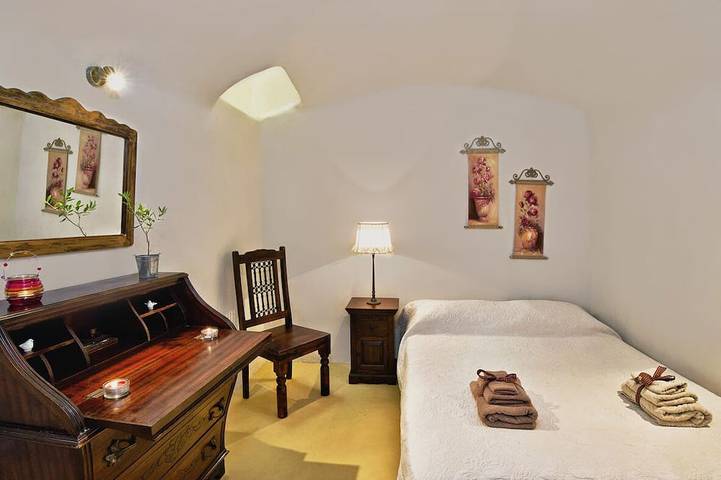 Traditionelle Luxusvilla in Exo Gonia, Santorin