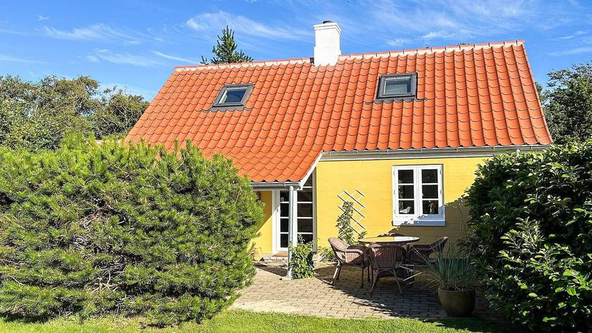 Ferieudlejning for 5 personer, med have i Hulsig