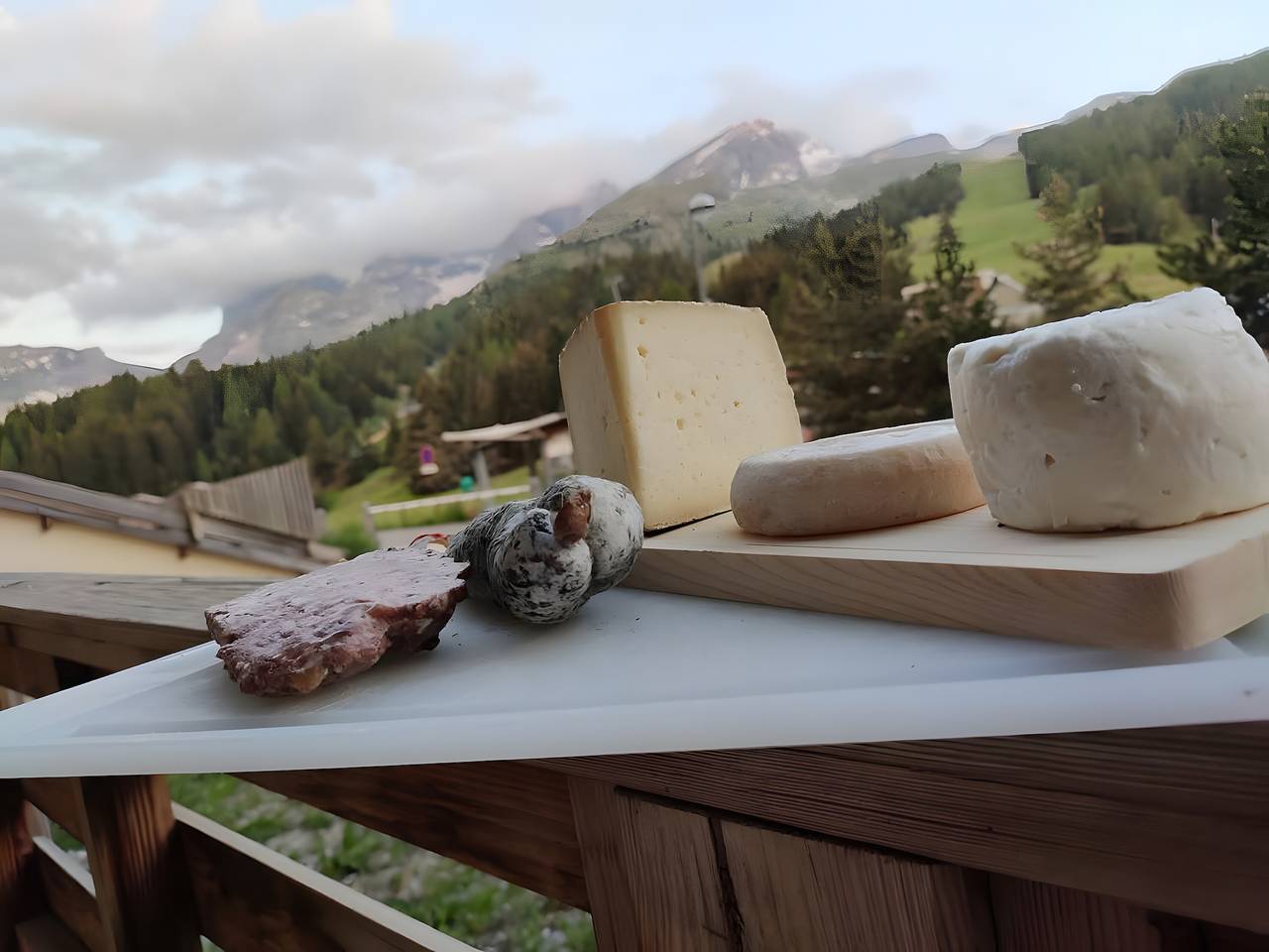 Apartamento entero, Apartamento 'Superdevoluy' con vistas a la montaña y balcón in Saint-Étienne-en-Dévoluy, Dévoluy (comuna)