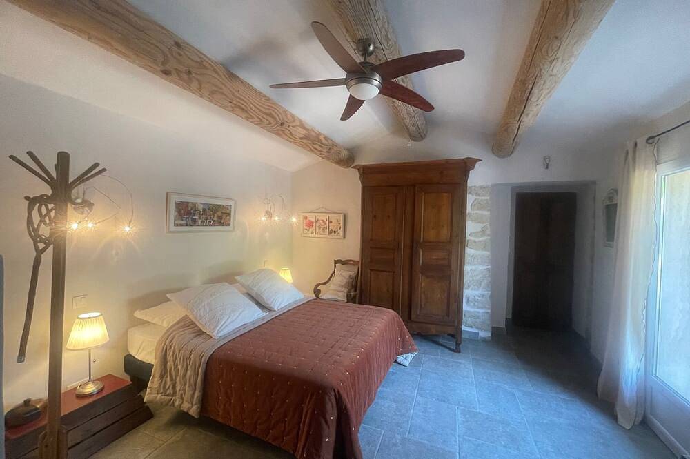 Alquiler de villa con encanto en Lourmarin le Bastidon du Coco en el corazón del Luberon in Lourmarin, Parque natural regional del Luberon