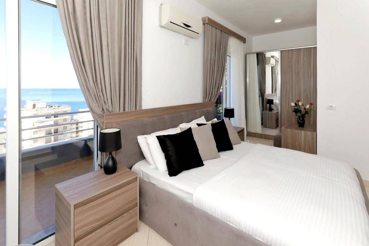 Triple Room with Balcony in Saranda, Vlorë
