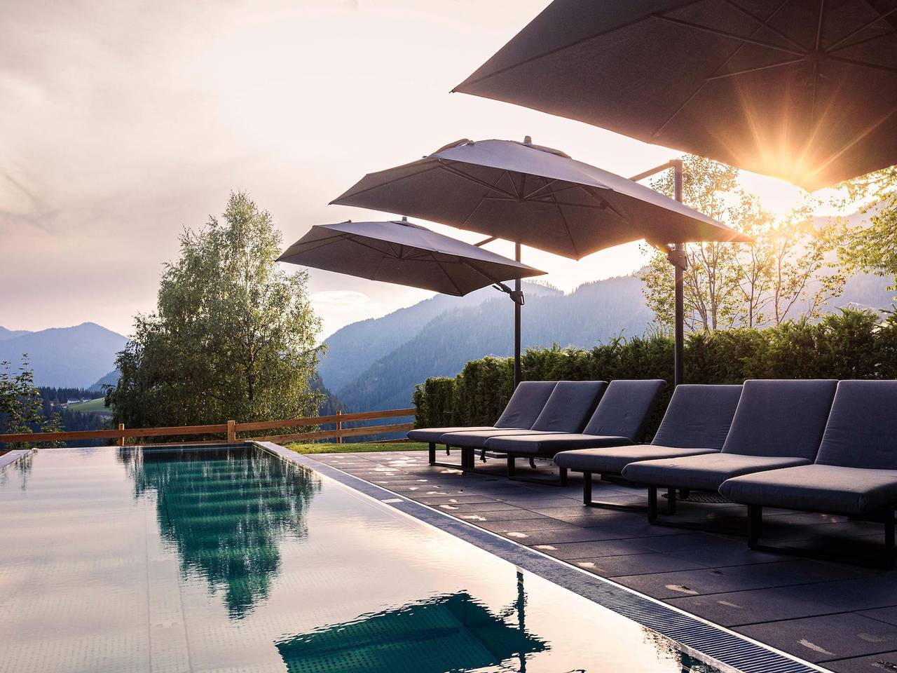 Ganze Wohnung, Majestic apartment with infinity pool in Sankt Martin am Tennengebirge, Tennengau