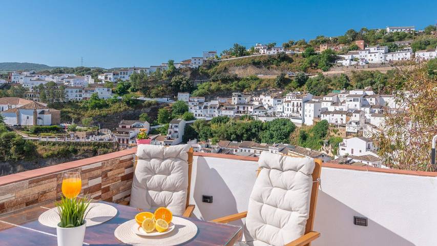 Casa de vacaciones para 4 personas, con Balcón/Terraza en Setenil de las Bodegas