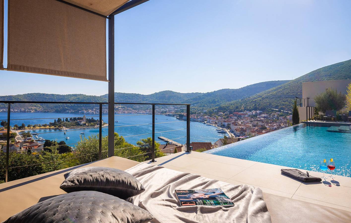 Ferienhaus für 13 Personen mit Whirlpool in Vis Stadt, Vis