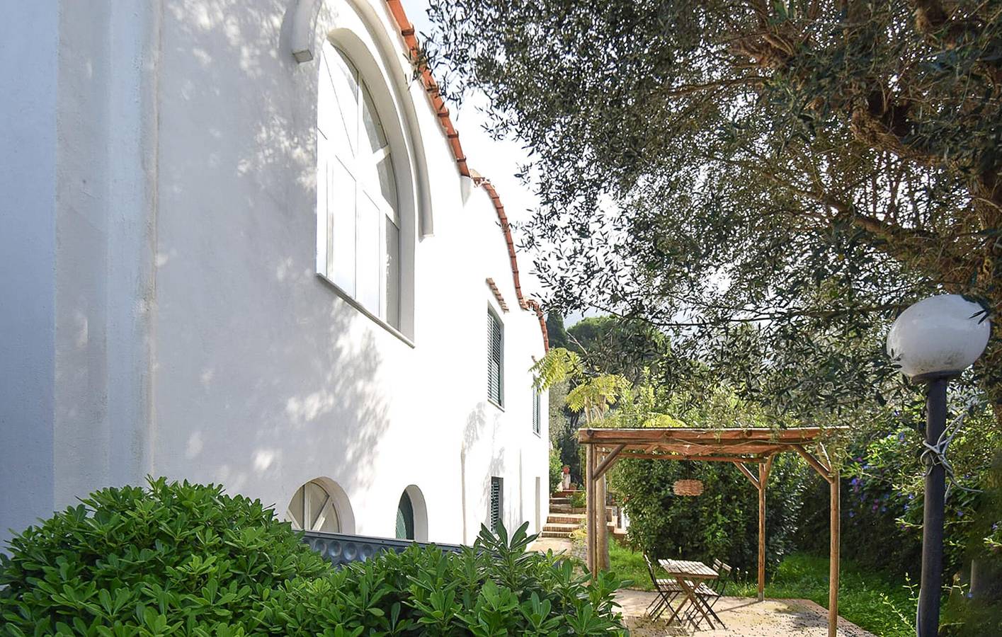 Reizendes Apartment in Anacapri mit WLAN, Terrasse und Parkplatz – 400 m vom Stadtzentrum entfernt in Anacapri, Neapel Provinz