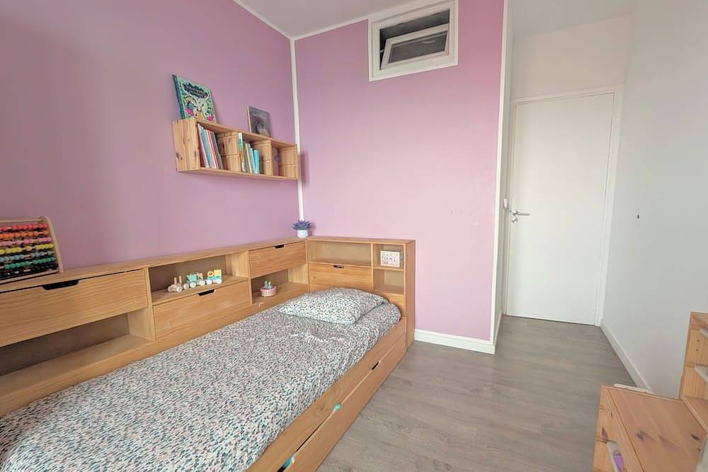 Entire apartment, Family apartment with sea view in Bastia, Cap Corse