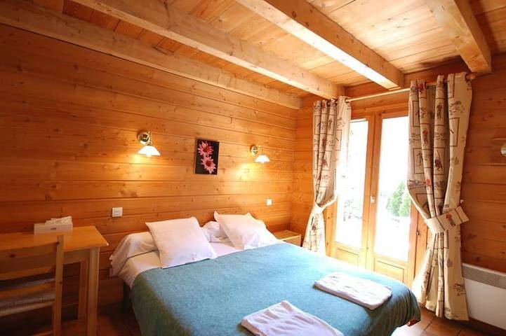 Le Serre Pyrene, im Herzen des Chevalier-Gewächshauses in La Salle-les-Alpes, Serre Chevalier