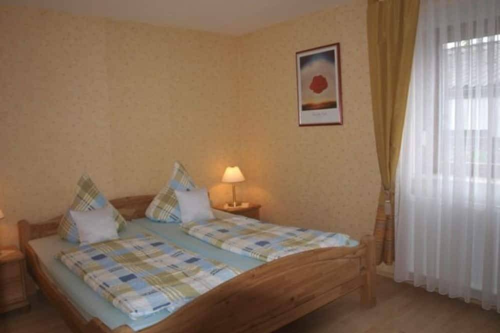 Ganze Wohnung, Die Wohnung hat eine einmalig schöne Lage, direkt an der Mosel mit großem Balkon in Lösnich, Bernkastel-Kues & Umgebung