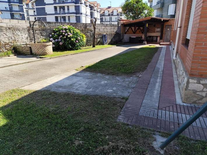Gîte pour 4 personnes, avec jardin à Noja - 4