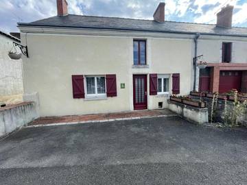 Location de vacances pour 6 personnes, avec terrasse à Vineuil