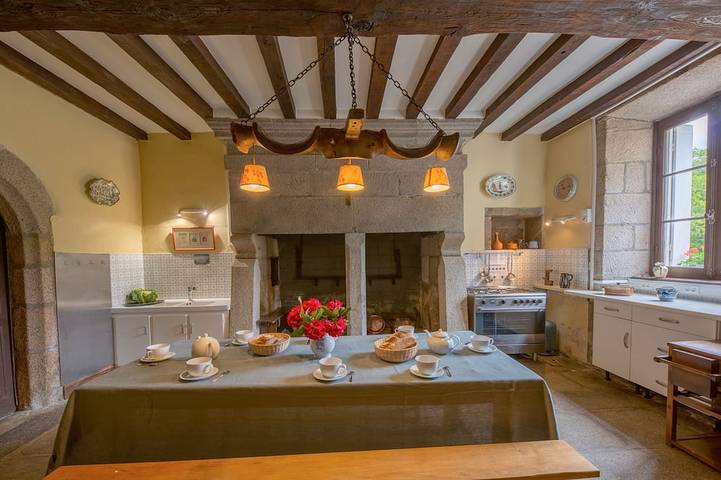 Château pour 25 personnes, avec jardin dans le Finistère - 2