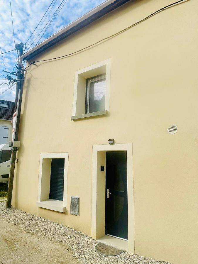 Location de vacances pour 5 personnes, avec jacuzzi et sauna à Nanteuil-lès-Meaux - 4