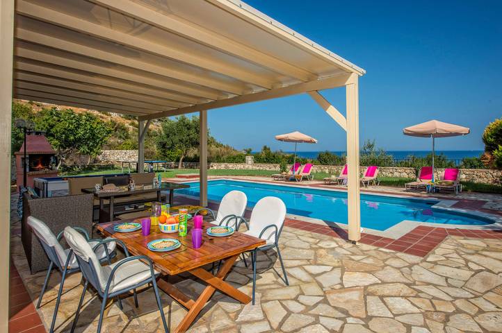 Villa pour 6 personnes, avec jardin dans Skala - 3