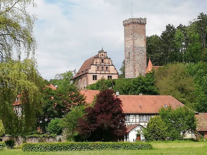 Ferienhaus für 4 Personen, mit Balkon und Balkon/Terrasse sowie Terrasse und Garten im Odenwald - 2