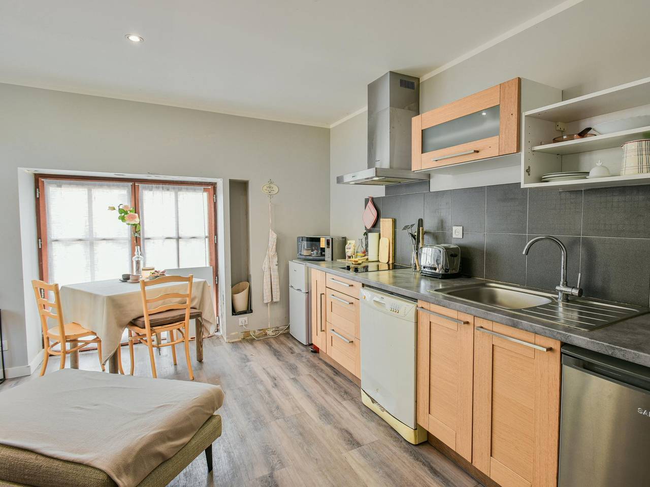 Maison de vacances avec piscine commune in Dégagnac, Lot