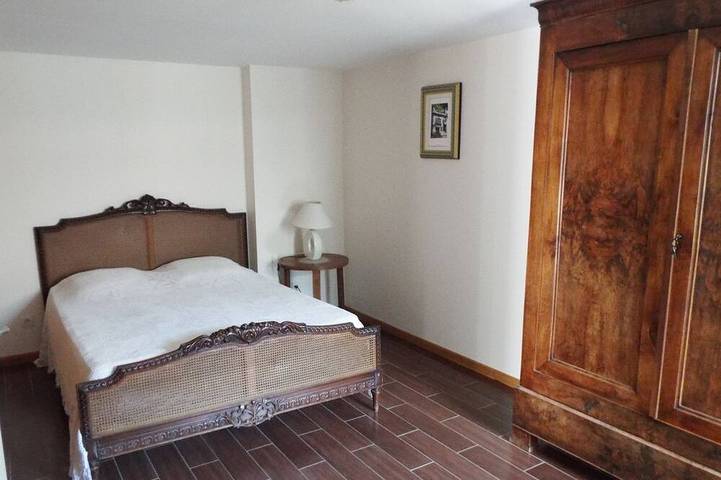 Location de vacances pour 6 personnes, avec Balcon/Terrasse et Terrasse ainsi que Jardin et Piscine à Lalevade-d'Ardèche - 2