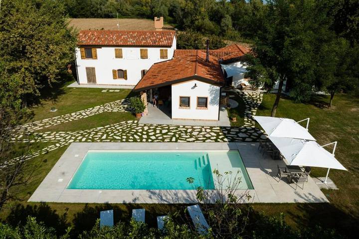 Casa vacanza per 3 persone, con Giardino e Piscina a Casale sul Sile
