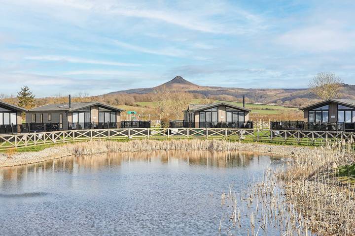 Chalet for 8 people, with sauna and hot tub as well as garden - 1