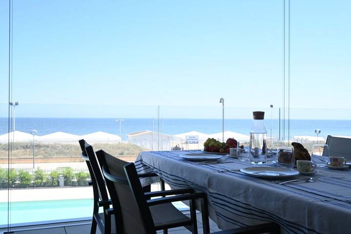 Ferienwohnung für 4 Personen, mit Balkon/Terrasse und Pool in Marche