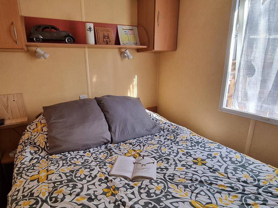 Camping La Garenne - Mobilheim 4 personen - 71 Résidence les chênes + Überdachte Terrasse +Fernsehen 1/4 Pers. in Peyrignac, Périgord Noir