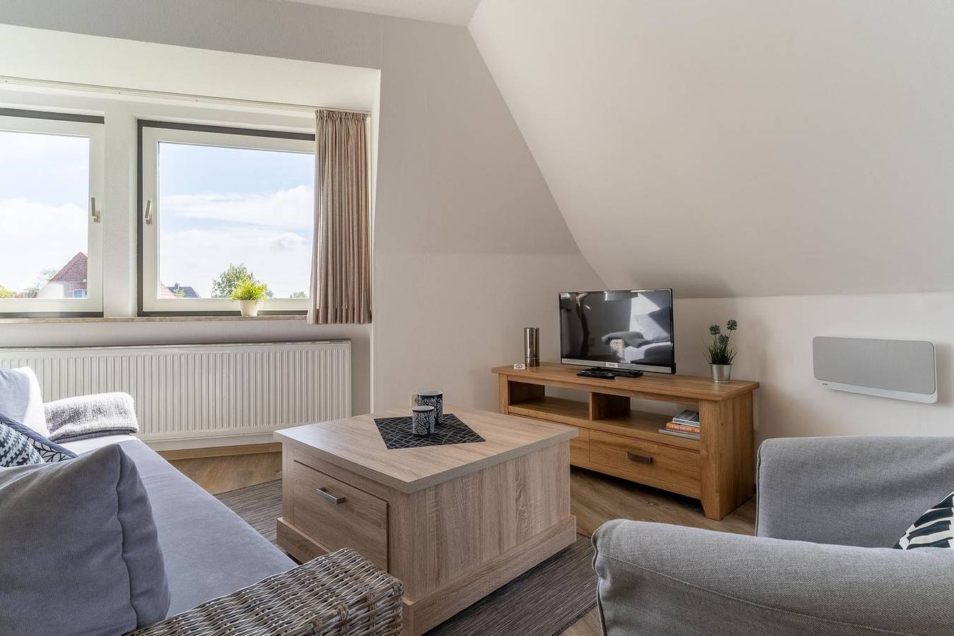Ganze Wohnung, Geschmackvolle und moderne 2- Zimmerwohnung mit Balkon für 4 Personen in Tating, Eiderstedt